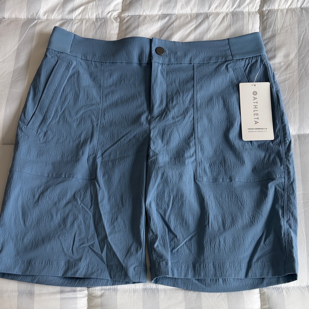Women’s Athleta Trekkie Bermuda Shorts, size 10, dusty blue, NWT